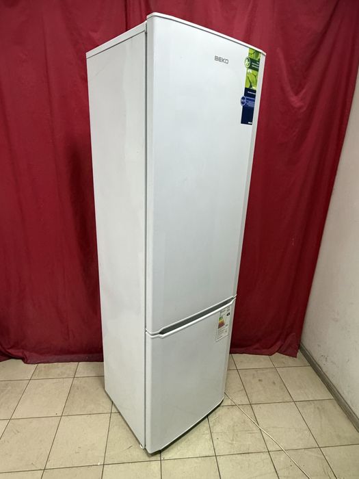 Холодильник BEKO CS 338022