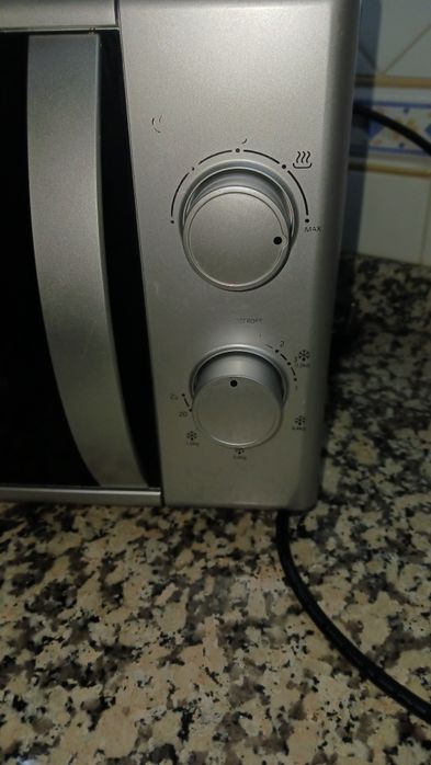 Microondas Flama 20L