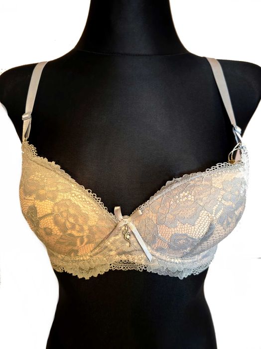 Koronkowy biustonosz stanik delikatny push-up r. 75B