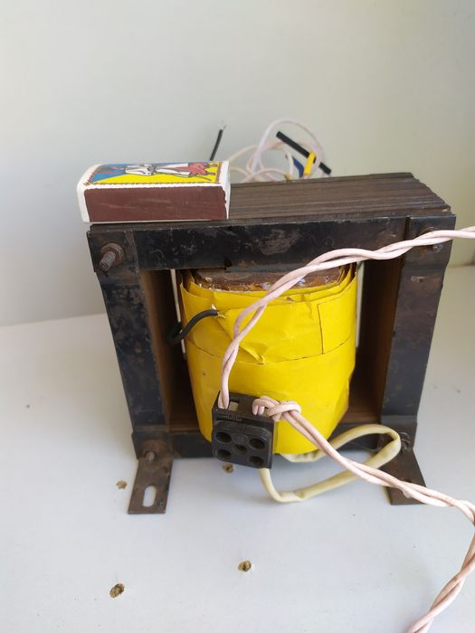 Трансформатор понижуючий залізо УШ 32*45