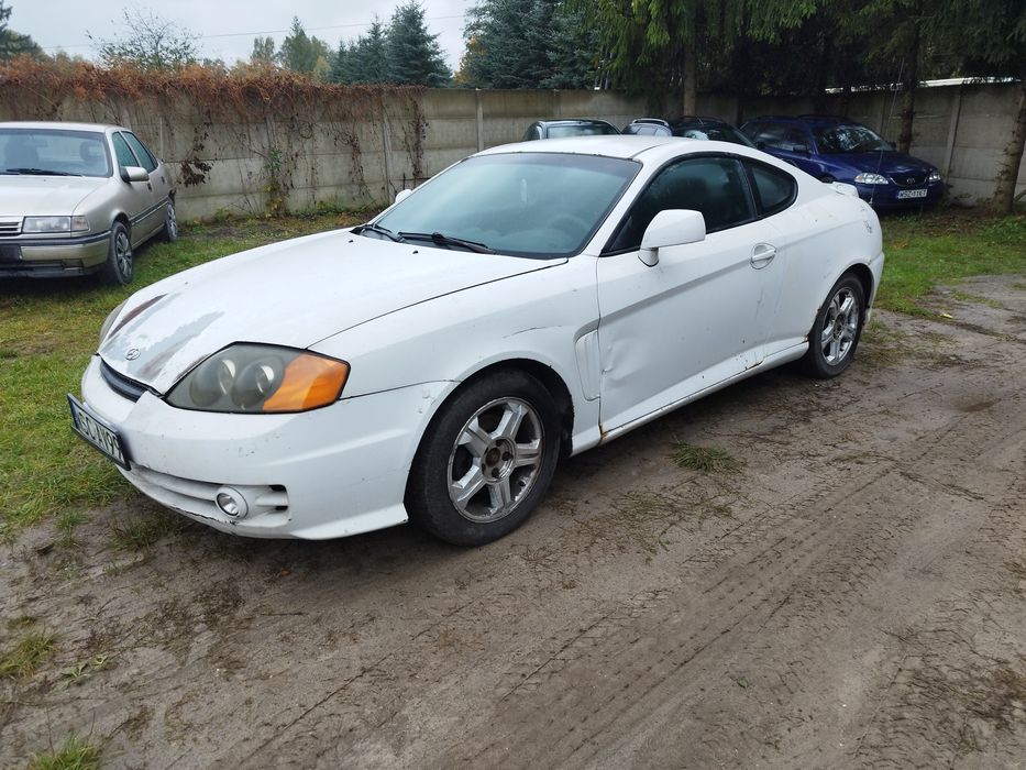 Hyundai Tiburon 2.0 Coupe lampa spojler lotka zderzak części
