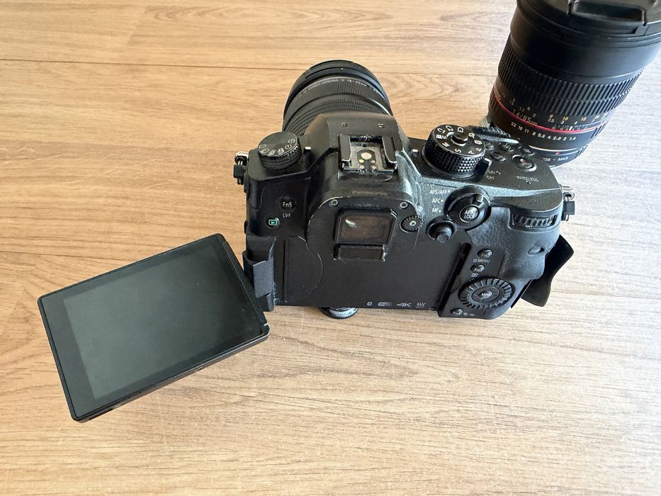 Panasonic GH5 + 12-40mm f2.8 pro + Samyang 85mm f1.4 canon