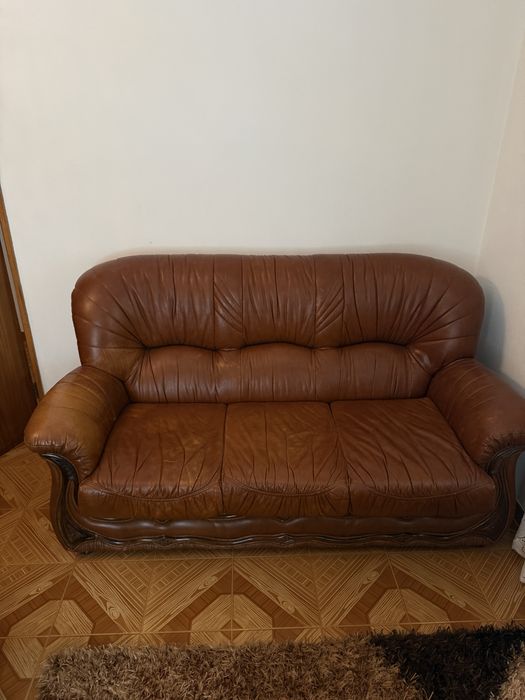 Sofás em pele genuina