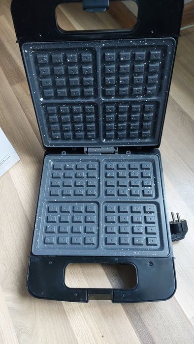 Gofrownica Zelmer ZWM0001