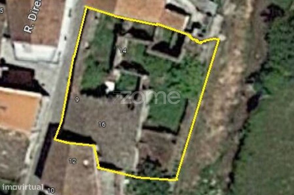 Moradia para recuperação em S. Paio, Rua Direita