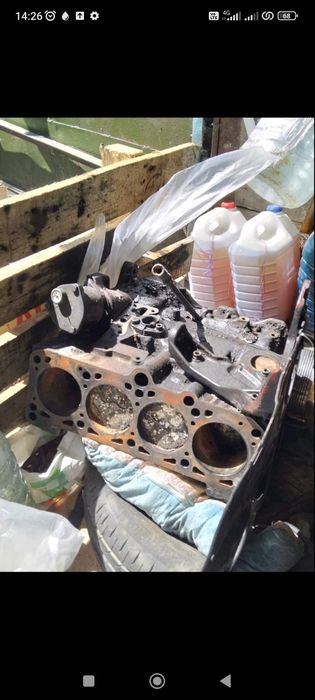 Volkswagen caddy  1998 Блок низ; вал поршни