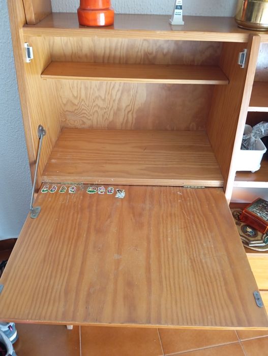 Mobília completa de quarto pinho cor mel para 2 pessoas