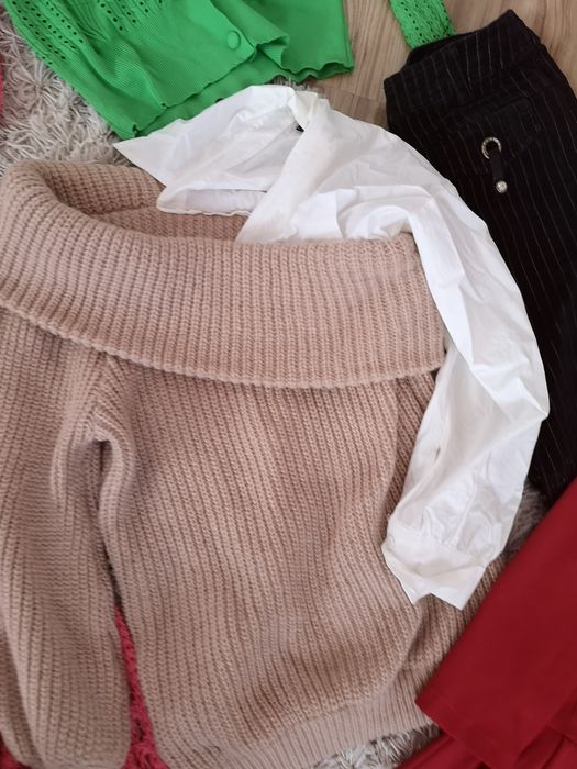 Ubrania damskie zestaw ubrań damskich paka ciuchów m