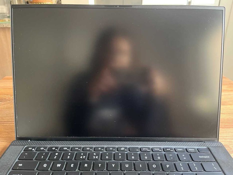 Dell Precision 5550 i7 | 16GB RAM | New 1TB NVMe | Windows 11 Pro