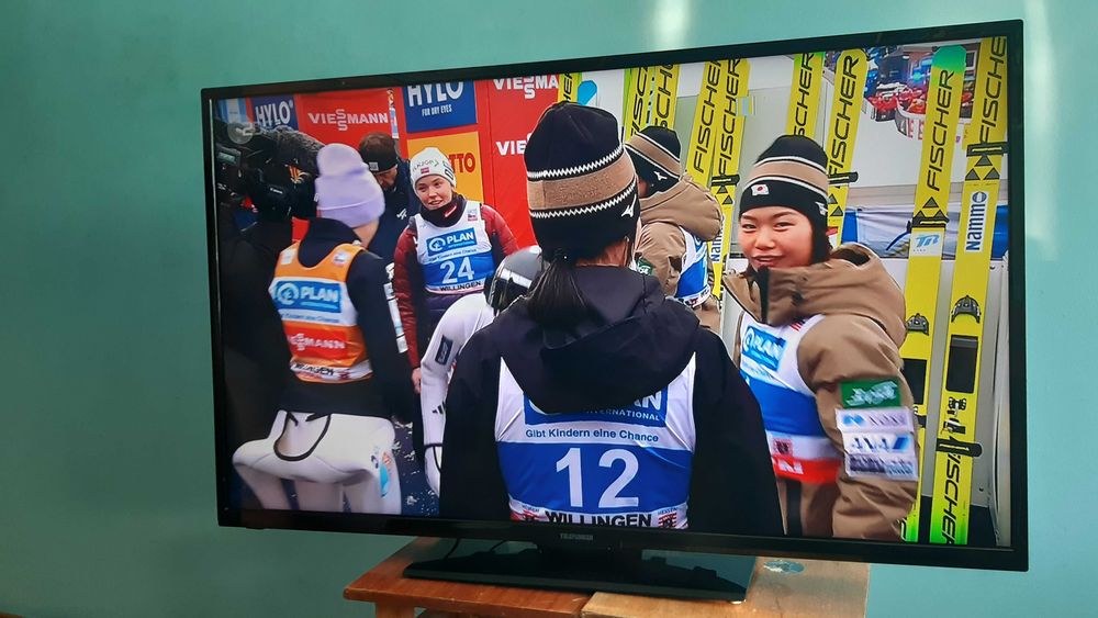 48" TELEFUNKEN (Німеччина)