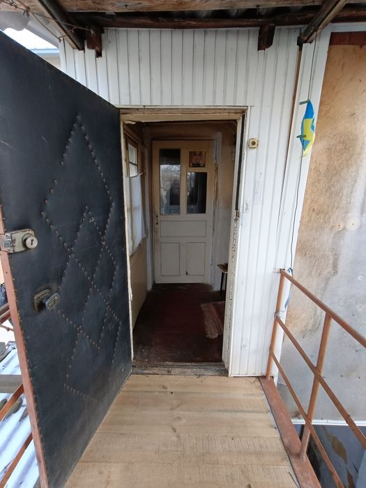 Продажа трёх комнатного жилкопа.  Б мо 20 тыс долларов .рская мало мор