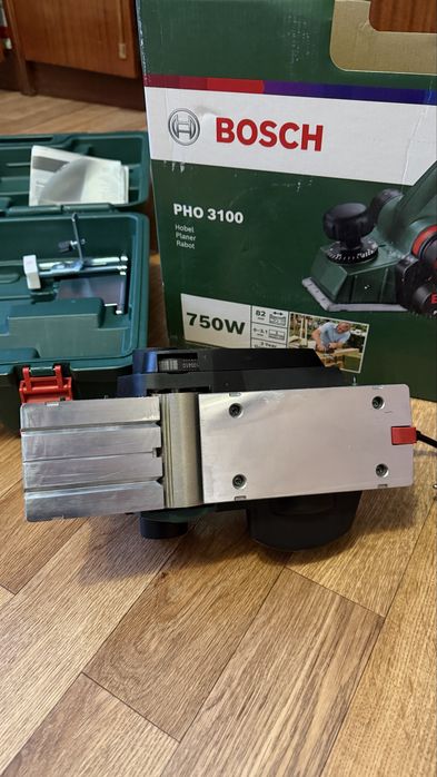 Електрорубанок Bosch PHO 3100 (оригінал!)