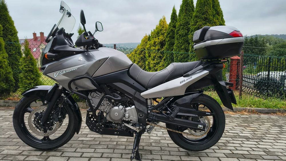 Suzuki DL Suzuki DL 650