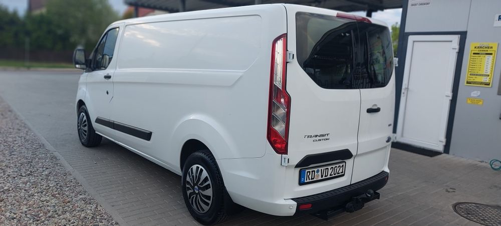 Piękny FORD TRANSIT CUSTOM L2H1 * Ledy Klima Czujniki Niski Przebieg