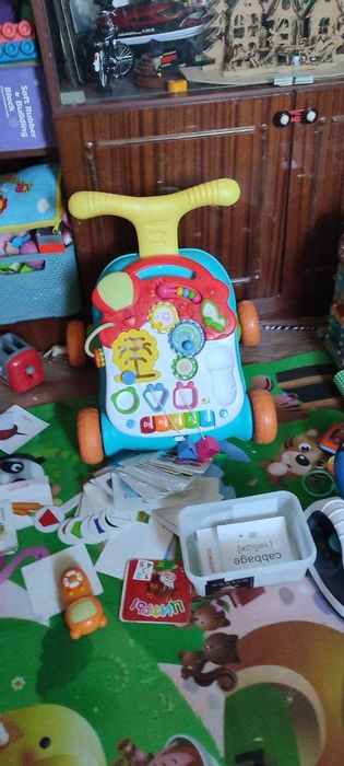 дитячі ходунки на 1 рік