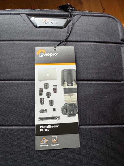 Walizka Lowepro Photostream RL 150 Roller