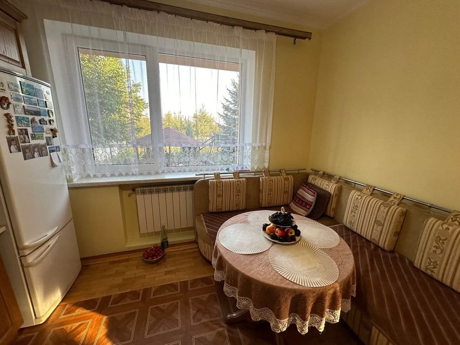 Ідеальний особняк на в'їзді в Підпечари