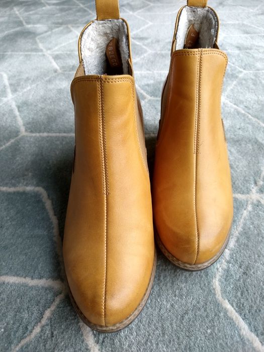 Półbuty ocieplane 37