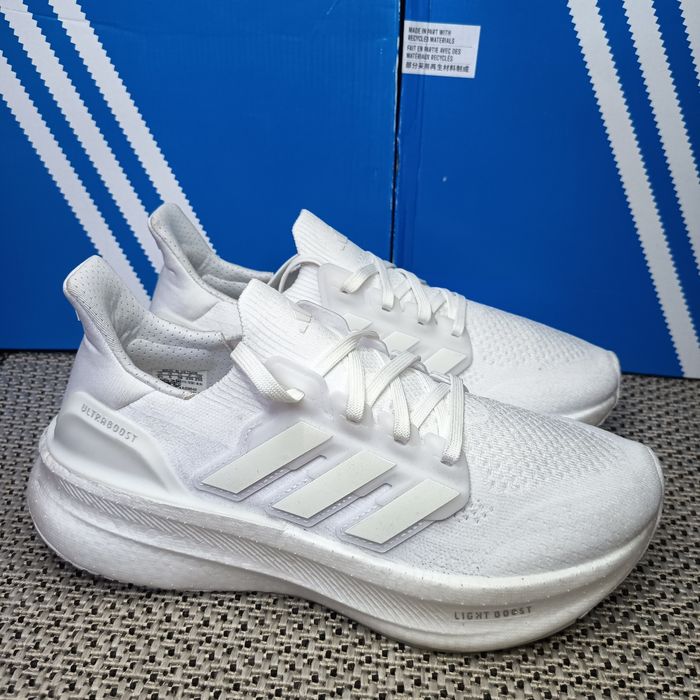 38,40. Кросівки  преміумкласу Adidas Ultraboost 5 Performance White ID8848