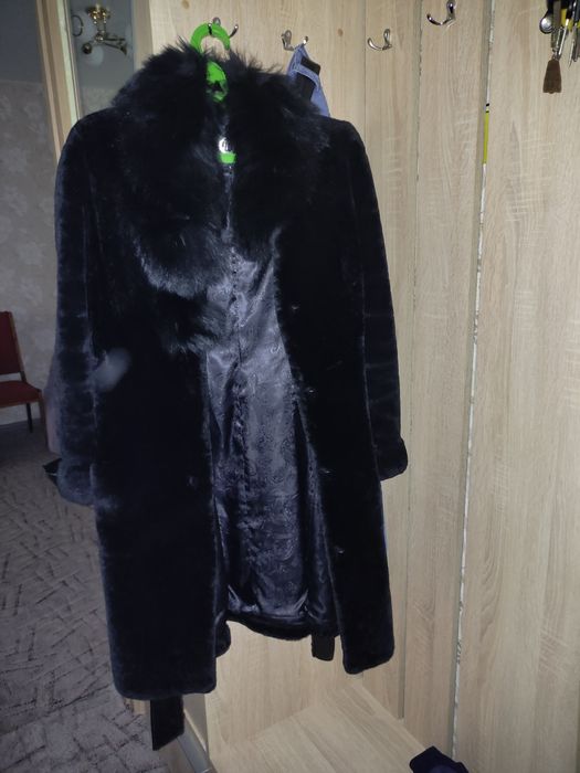 Продам шубу мутон