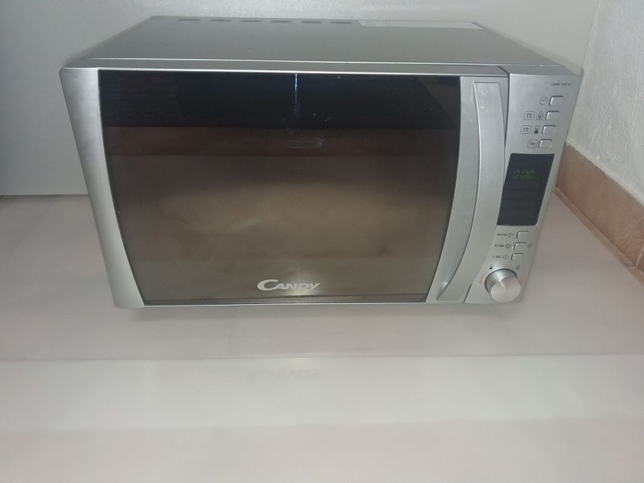 Microondas Candy