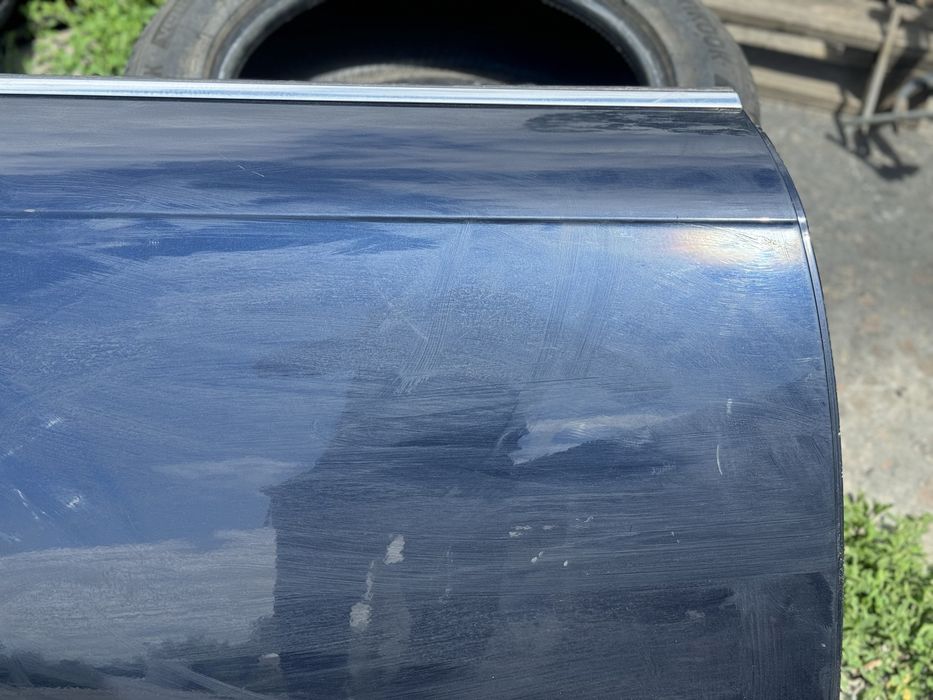Задня права дверка Audi a6 c6 LZ5D  двері ауді а6 с6 синя