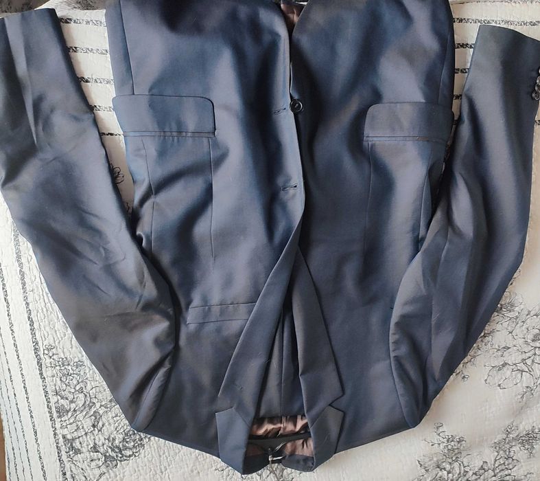 Продам чоловічий одяг