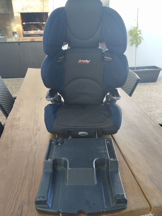 Cadeira auto para criança marca Indy plus
