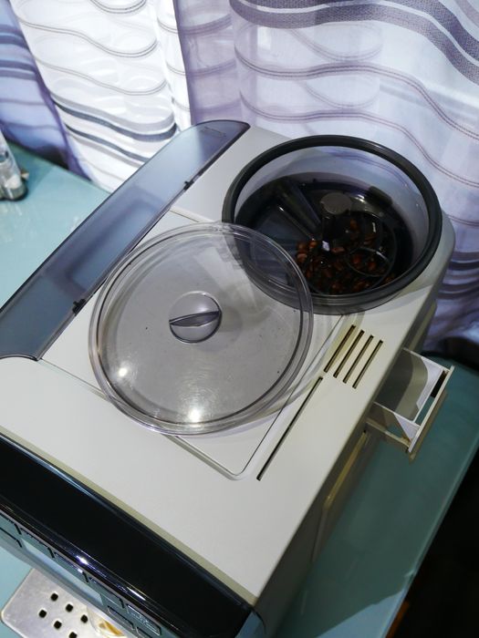 Кофемашина BOSCH  VeroAroma TES 60321 RW