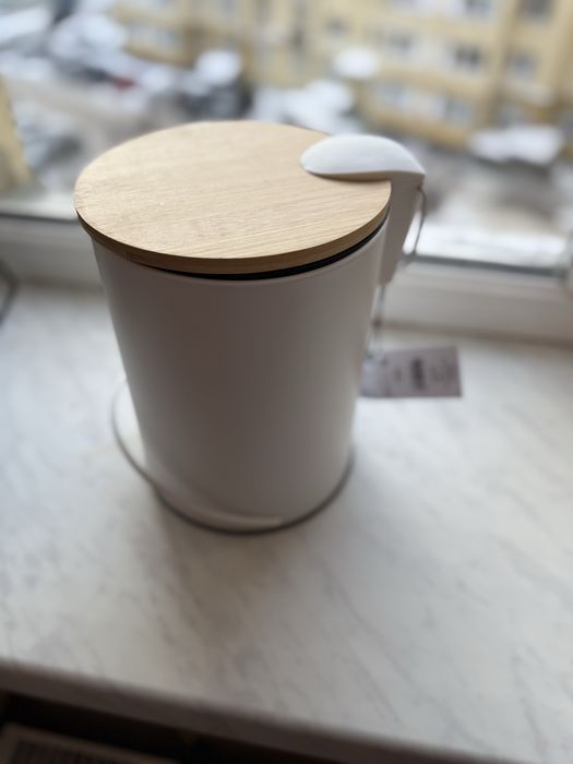 Смітник новий для ванни