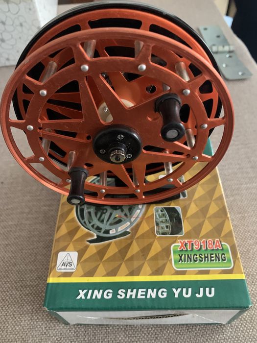 Котушка інерційна + подарунок