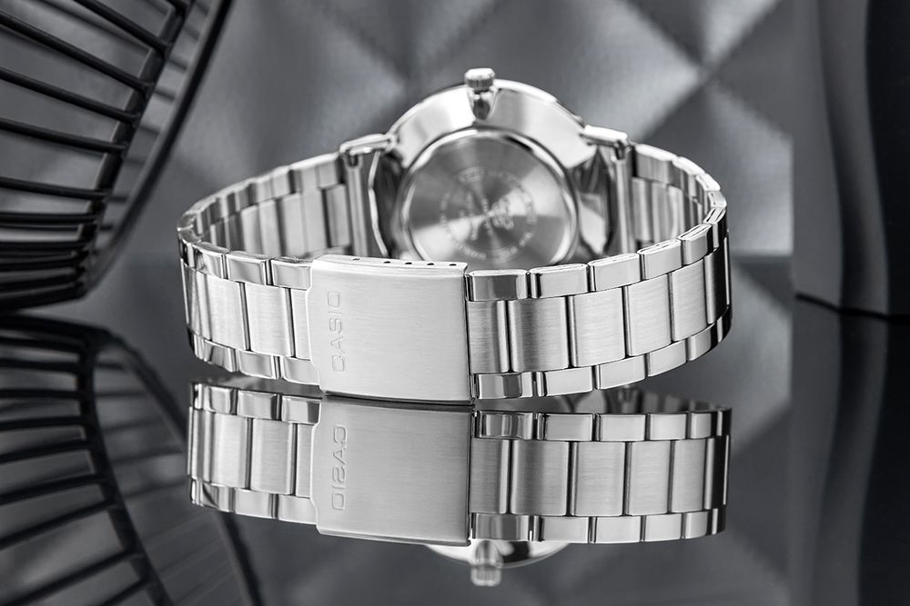 Zegarek Męski CASIO MTP-VT04D-8EDF + BOX