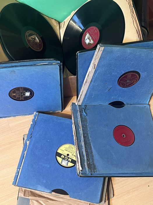 50 discos grafenola ou gramofone musica variada discos com 30 cm e 25