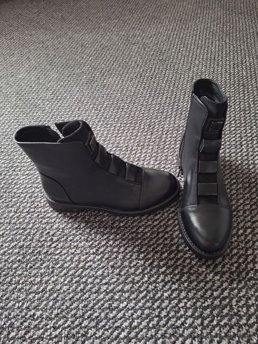 Нові черевики весна