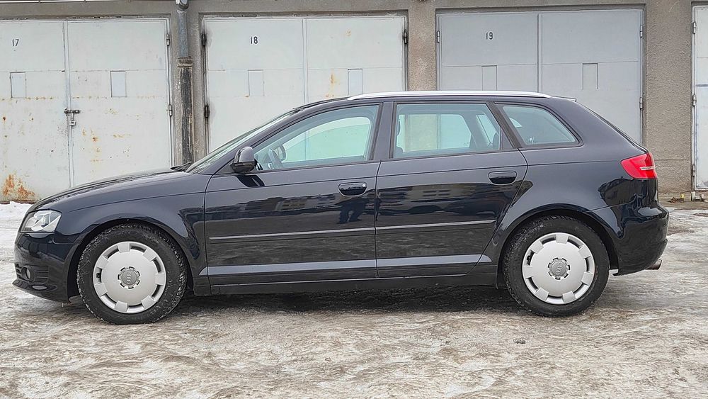 Audi A3 Sportback LIFT 1.8Turbo  // Xenon , LED //