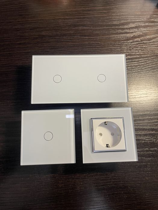 Сенсорні вимикачі Livolo