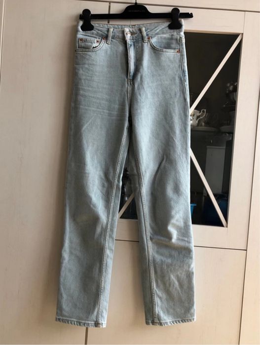 spodnie jeansy proste nogawki straight leg mom jeans