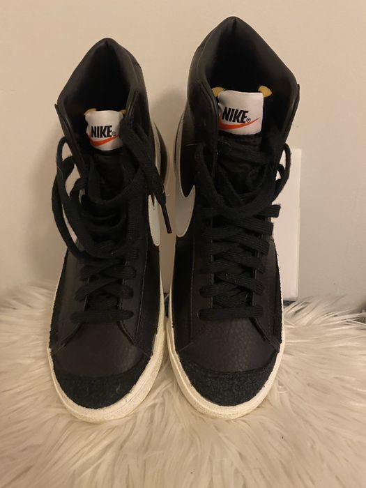 Teni bota  originais como novas