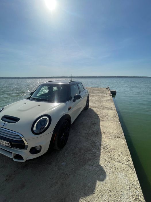 Mini Cooper 2015 рік