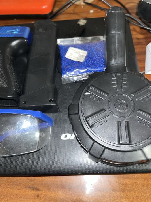 Продам пистолет  на арбизах