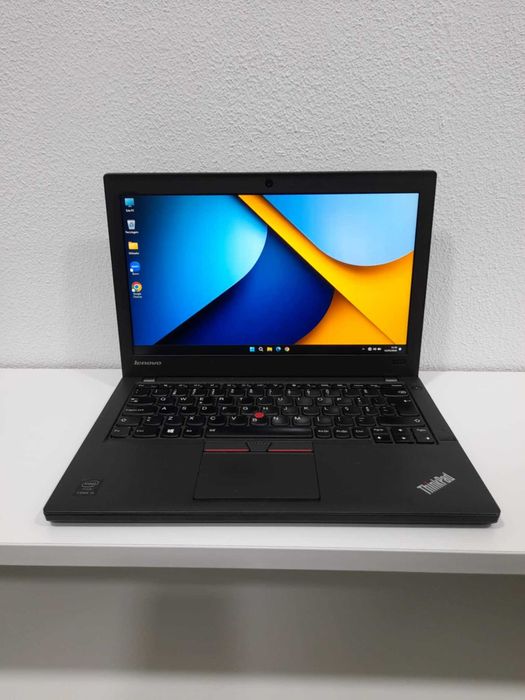 Lenovo X250 - Intel Core i5 / 8Gb / SSD 240GB / Full HD / Windows 11