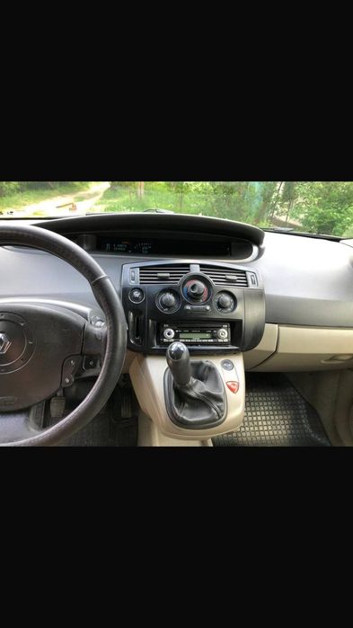 Срочно!!! Продам Renault Megane Scenic 2005