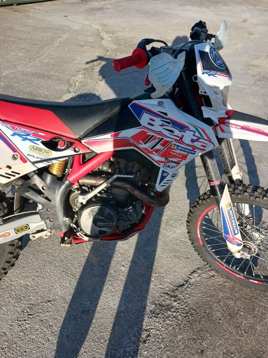Vendo beta 450 enduro, matriculada 2011