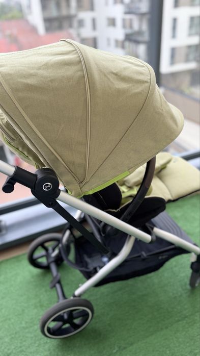 Cybex Eezy S Twist+2 Goldline