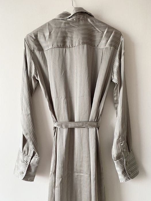 H&M szara satynowa sukienka midi paski szmizjerka koszulowa