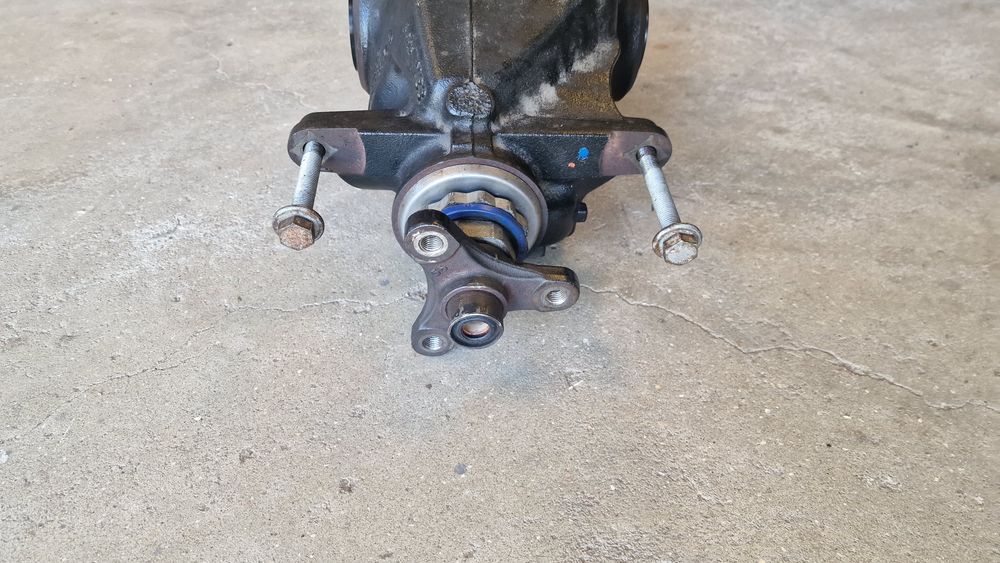 Diferencial BMW serie F 3.15 rolamento com defeito.