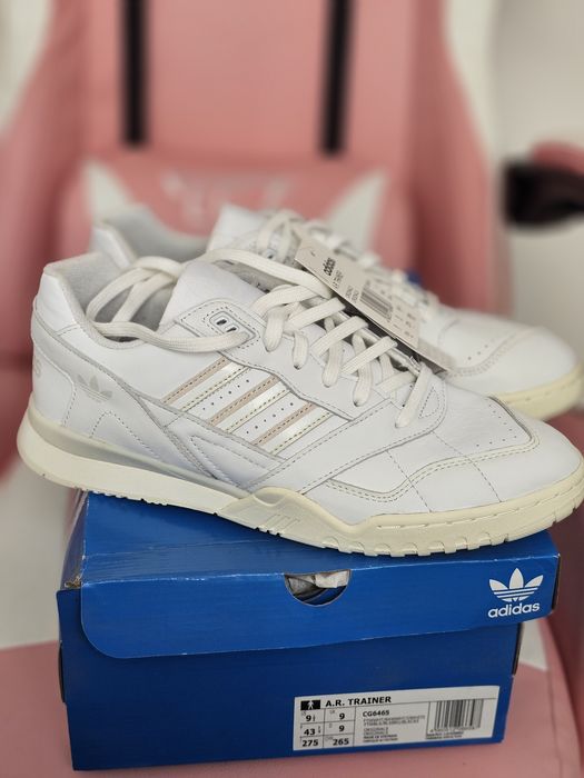 Buty nowe Adidas a.r. trainer Eu 43 ⅓  , cg6465