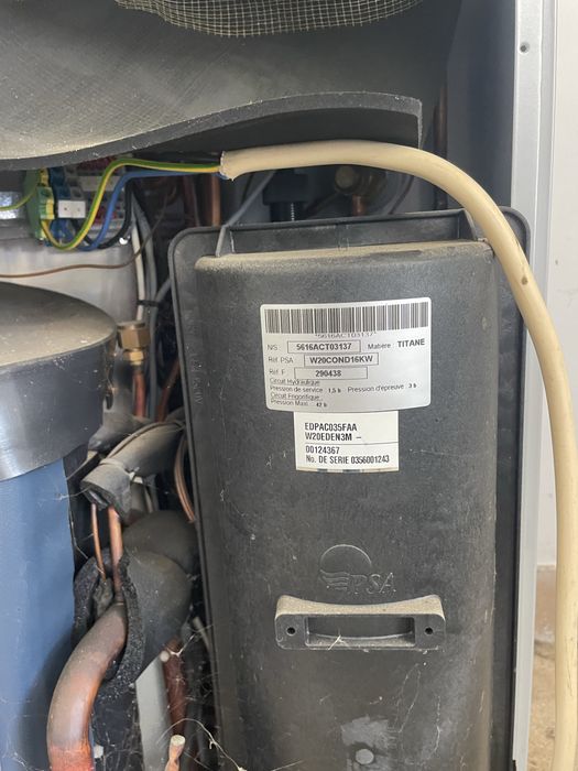 Vendo bomba de calor  para piscina como novo