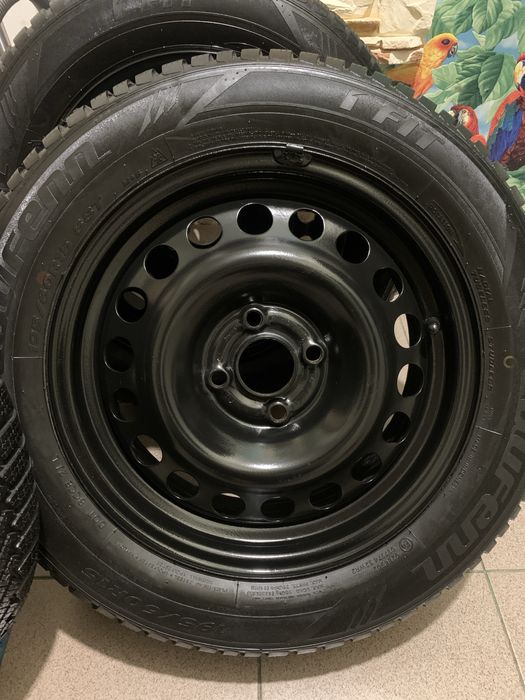Зимние колёса R15 195/65 на дисках + запаска