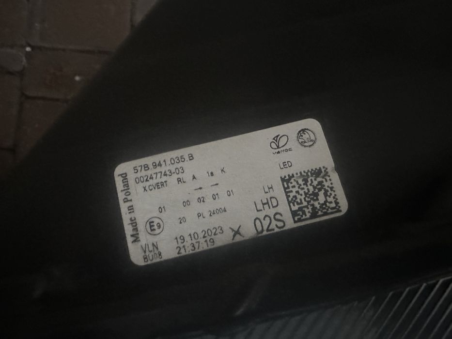 Lampa Prawa Lewa FULL LED Skoda Karoq LIFT